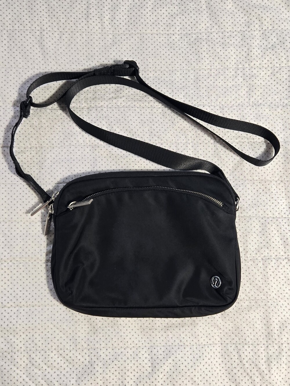 Lululemon City Adventurer Crossbody Bag Black